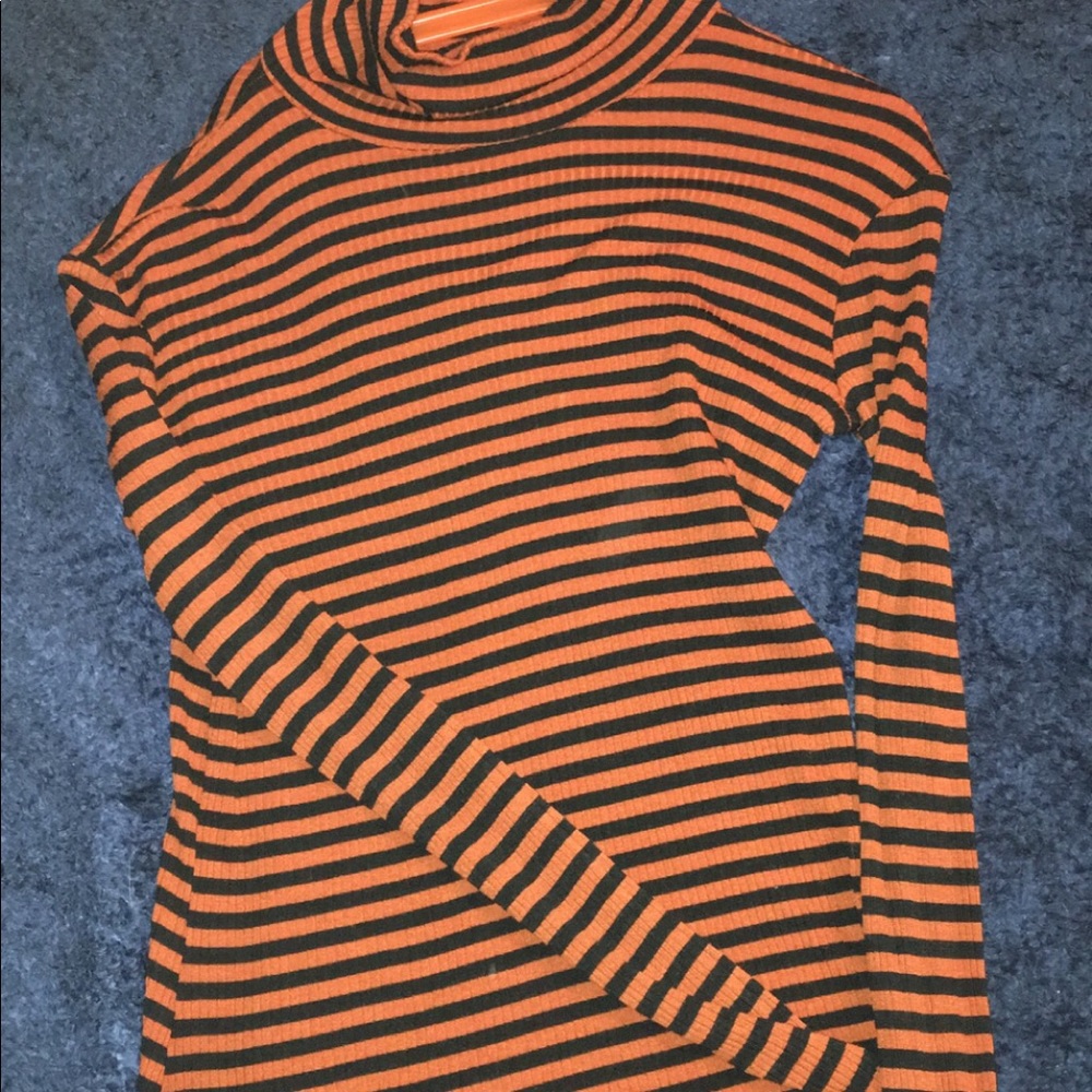 Black and orange turtleneck
